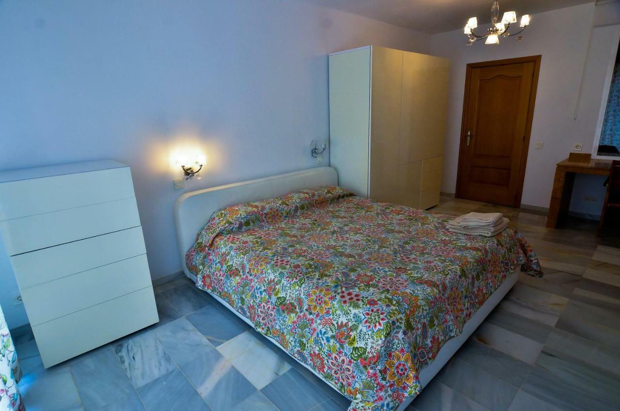 Alcazaba Beach Apartment 3302 Estepona Buitenkant foto