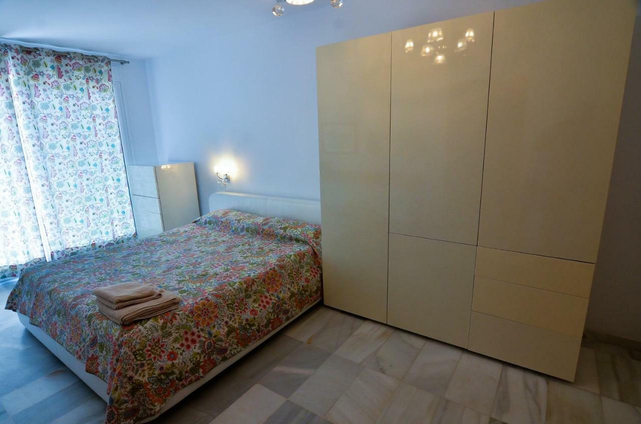 Alcazaba Beach Apartment 3302 Estepona Buitenkant foto