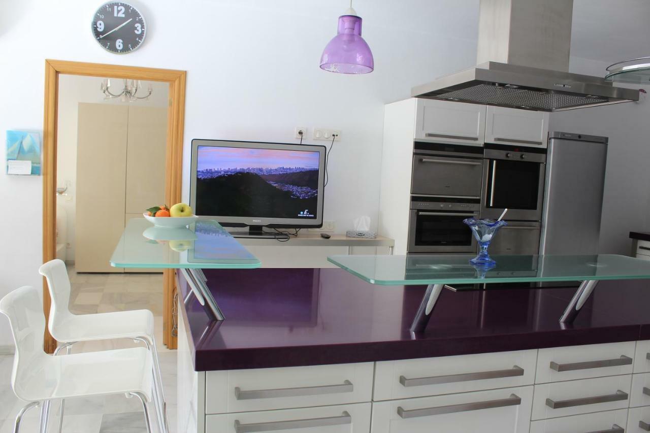 Alcazaba Beach Apartment 3302 Estepona Buitenkant foto